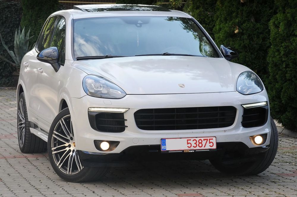 Porsche Cayenne 2016 3.0TDi 250 CP E6 4x4 CutieAut Clima Piele Navi Camera LED
