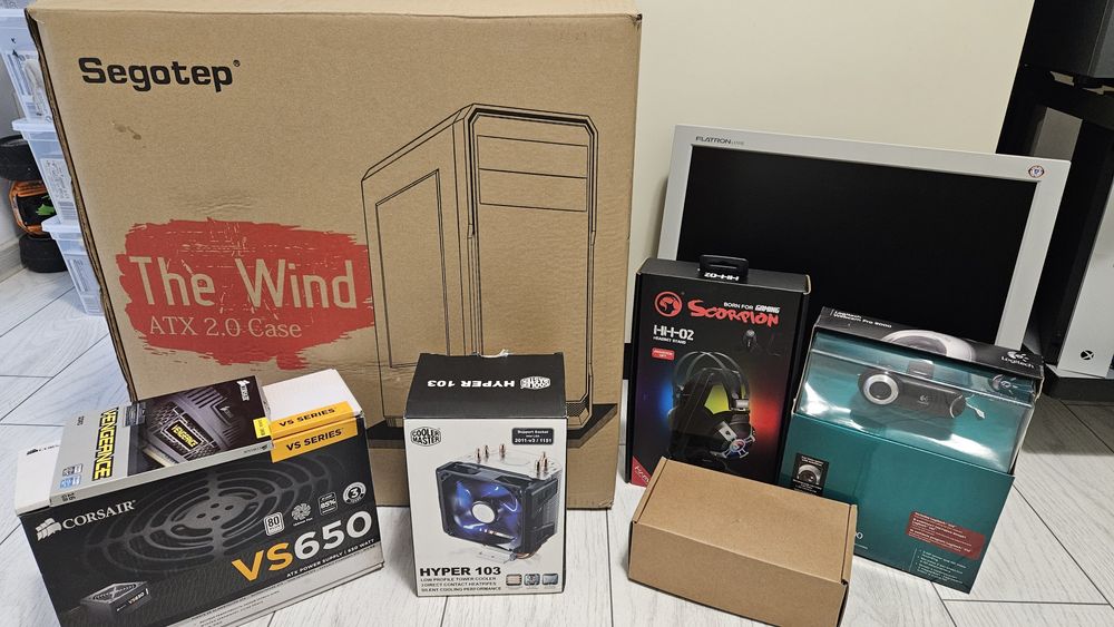Sistem Desktop I7 cu Accesorii