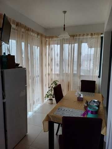 Inchiriez apartament  2 camere parcare privata Happy Residence 1
