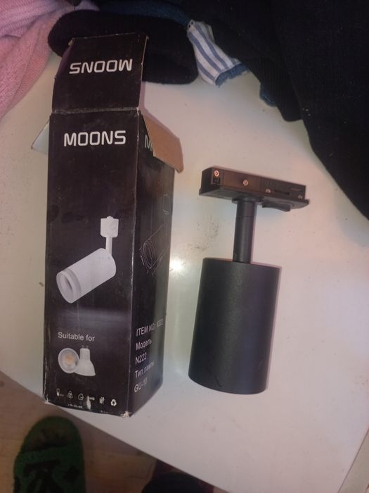 Люстры . подвесной фон..Лампа днев.