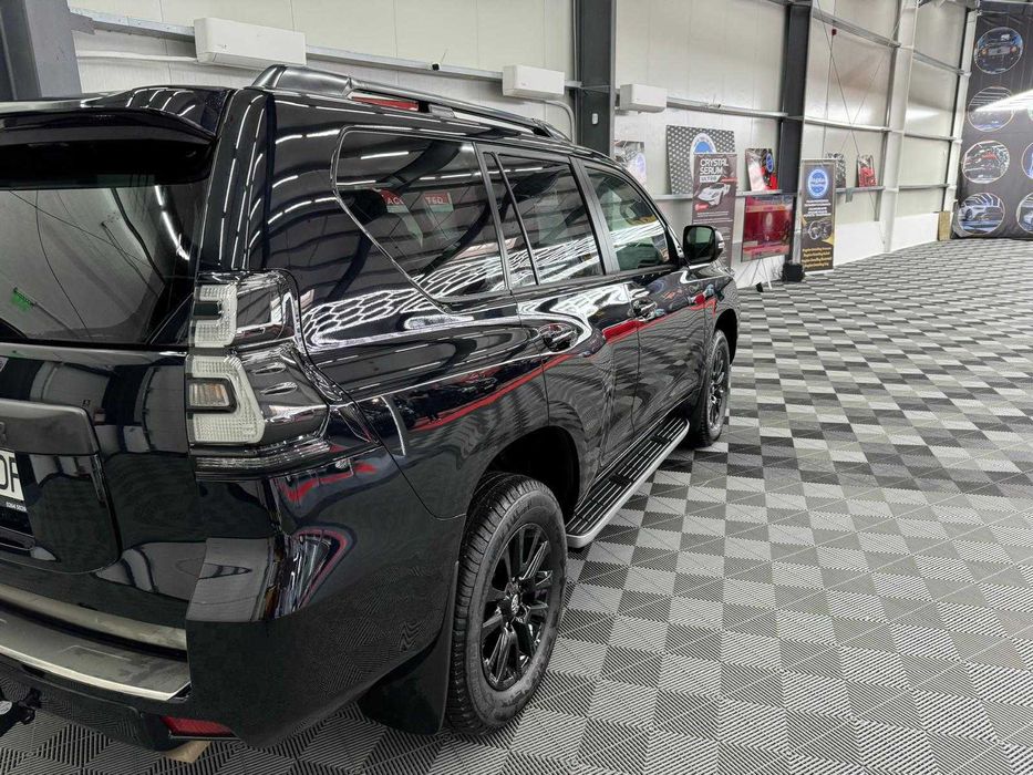 Toyota Landcruiser 150 - 7 locuri -luxury  black matt edition - full