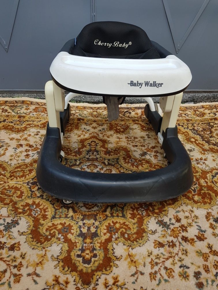 Premergator - antemergator Baby Walker