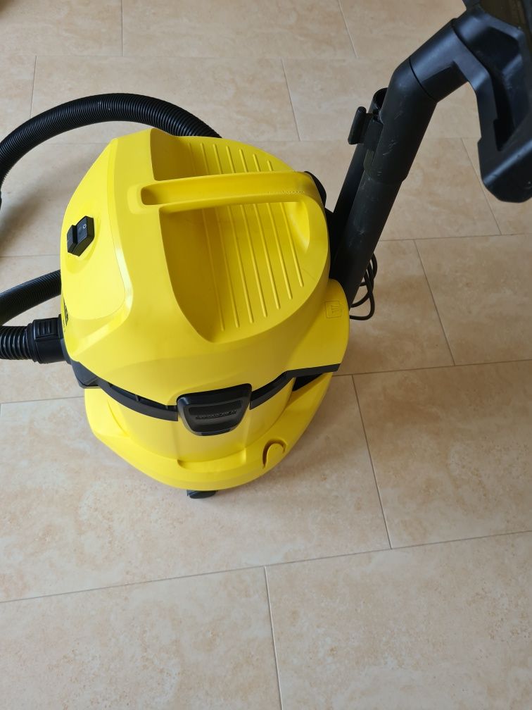 Kärcher WD 3 - aspiarator de praf