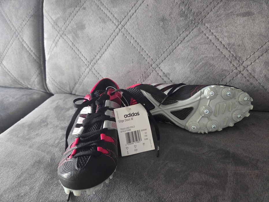 Шпайкове за спринт Адидас