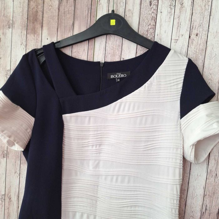 ПРОМО Елегантна рокля Class BOLERO - бяло и тъмно синьо - размер 46