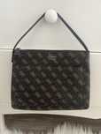 Оригинална чанта guess