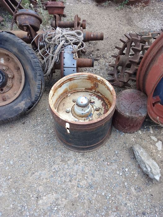 Продам Диск и ступица комбайн Енисей 30.000