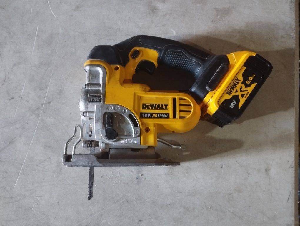 Geaxon ,,,dewalt