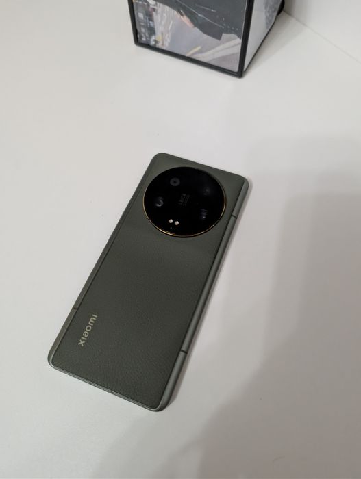 Xiaomi 13 ultra 512 GB 16 ram