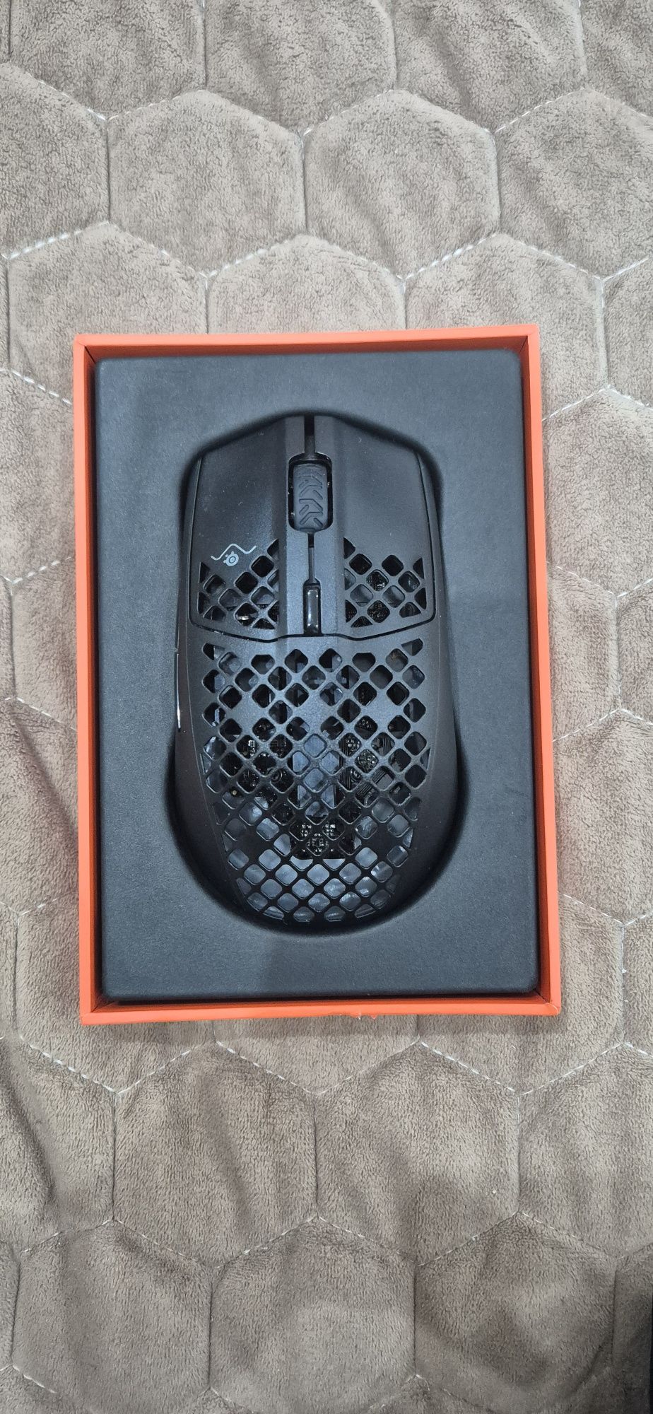 Продам игровую мышь steelseries aerox3 onyx