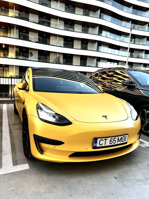 Tesla  model 3 long range