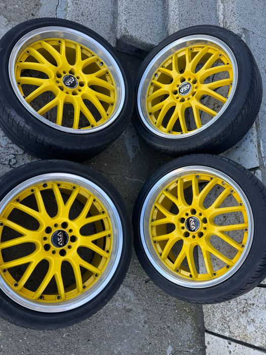 Продавам 4 бр джанти  5x112с гуми 225/35