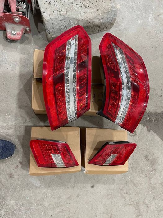 mersades 212 до рестайлинг Передние и задние фары оригильные