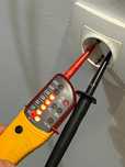 Fluke T100 - Tester de tensiune