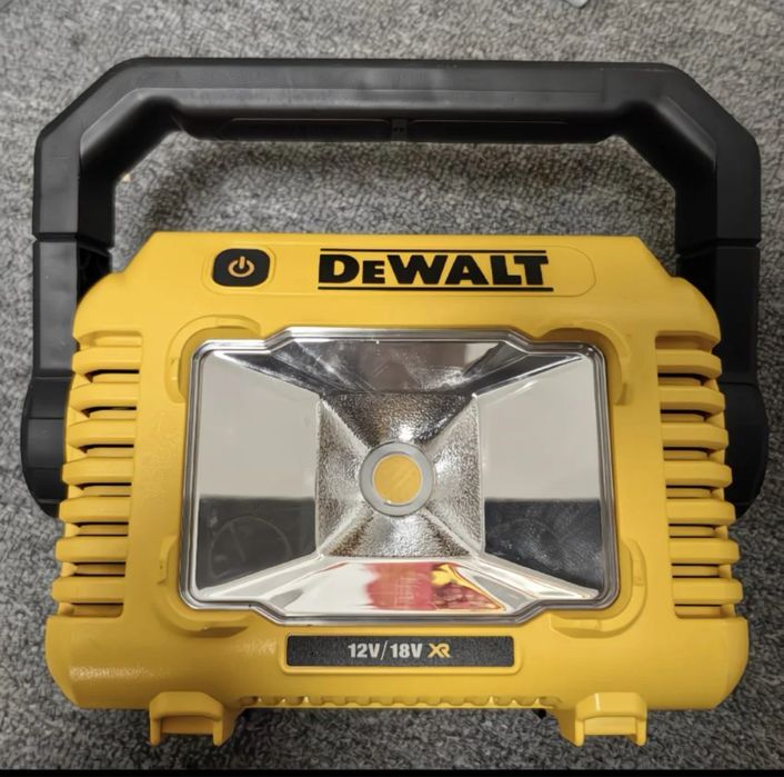 Фонарь dewalt DCL077 Девольт