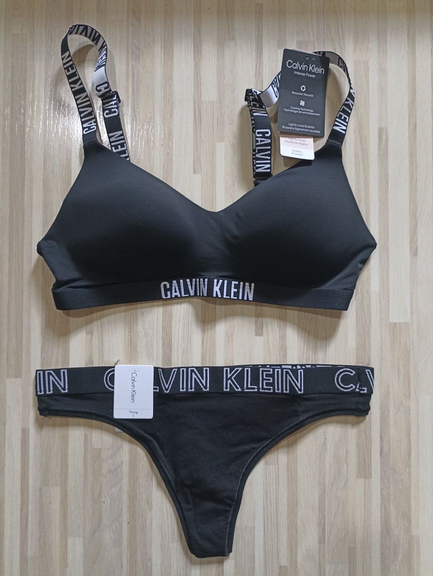 Calvin Klein.Комплекты нижнего белья для девушек!