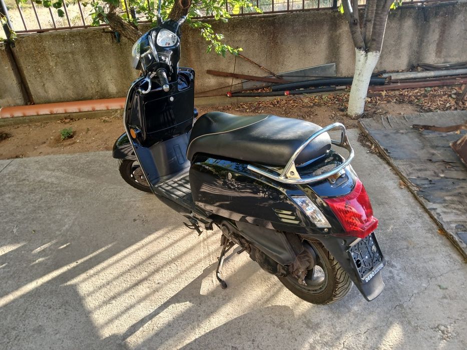 Скутер KYMCO 2016г 50куб.