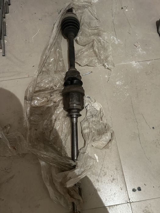 Продам привод Альфард