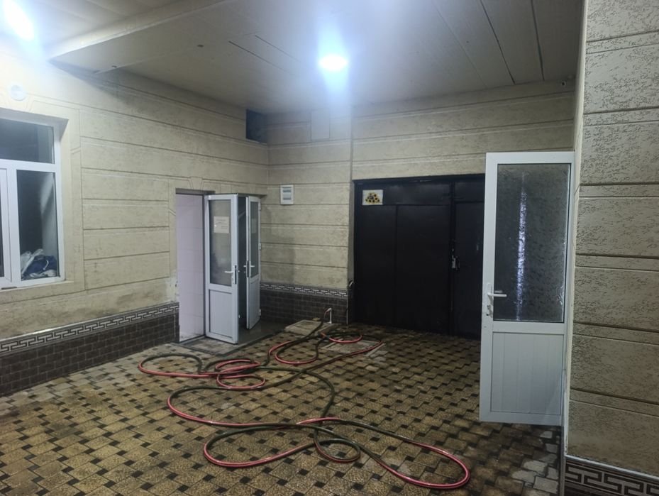 Ijaraga hovli 7 ta bollar kerak