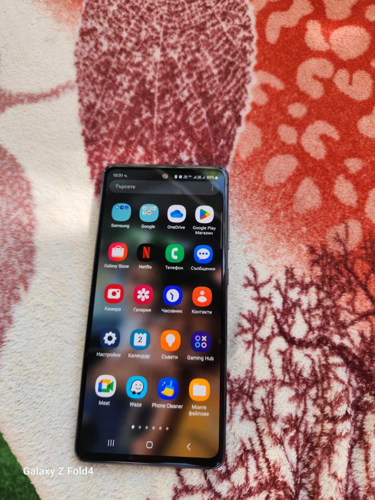 Mnogo zapazen samsung S20 FE