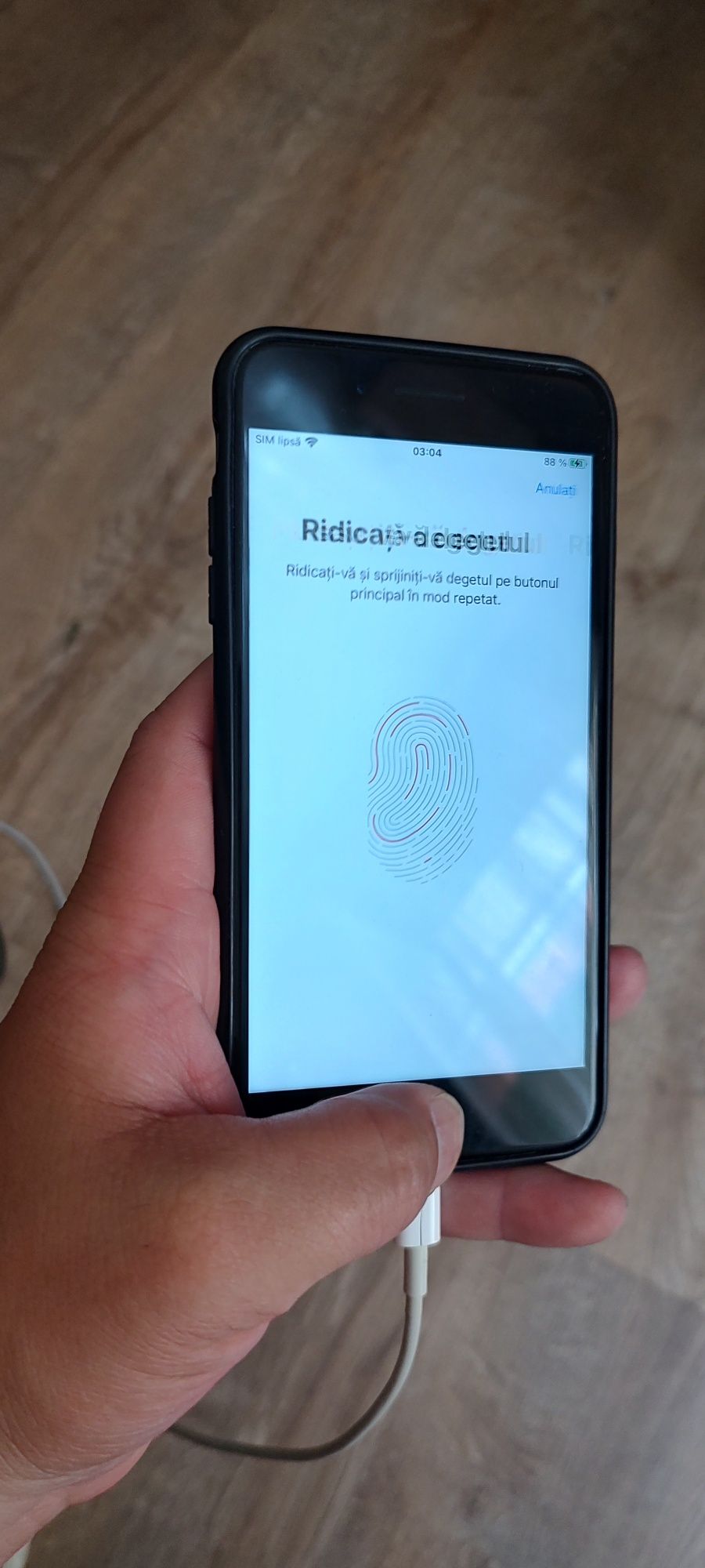 Ofer doar spre vânzare ,iPhone 8 plus utilizat