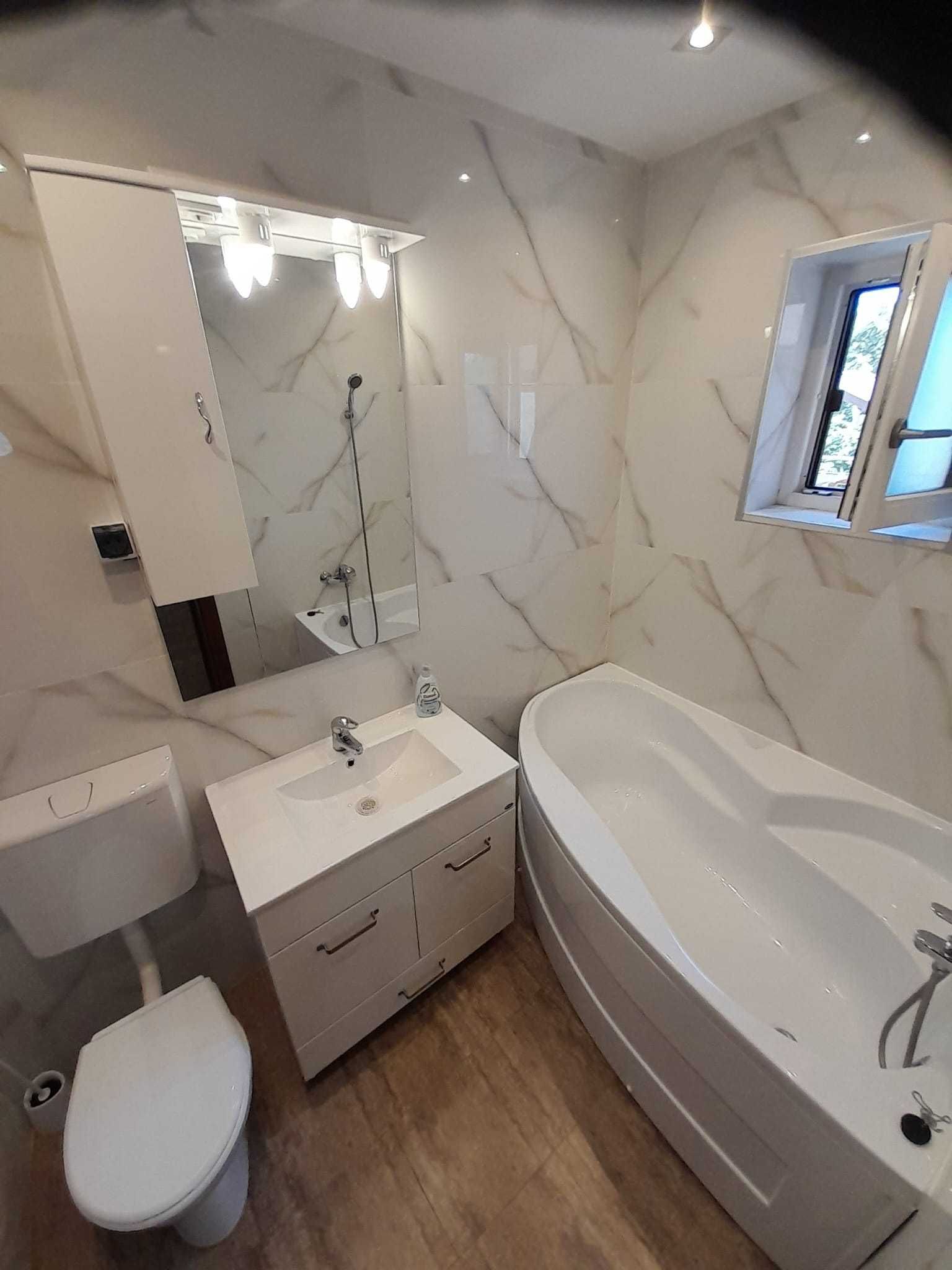 Cazare de CALITATE central: apartamente & garsoniere -Regim Hotelier
