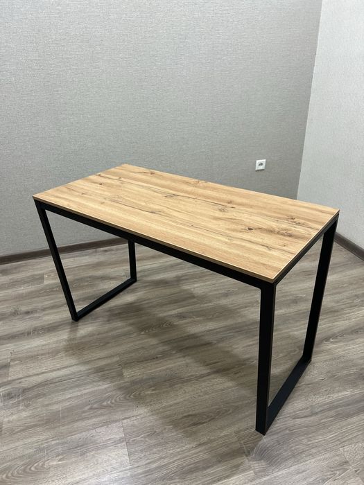 Офисный стол 3шт