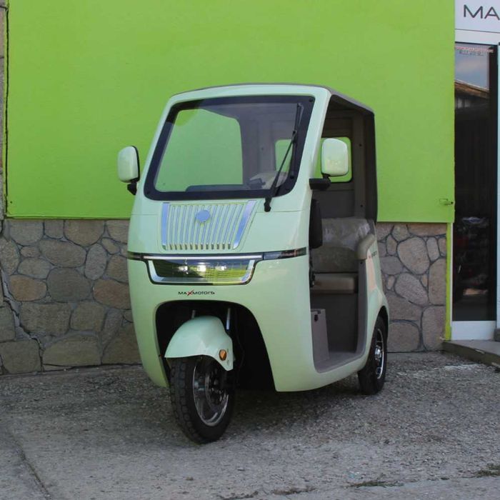 Триместна електрическа триколка Max Motors LUXURY BUS Green