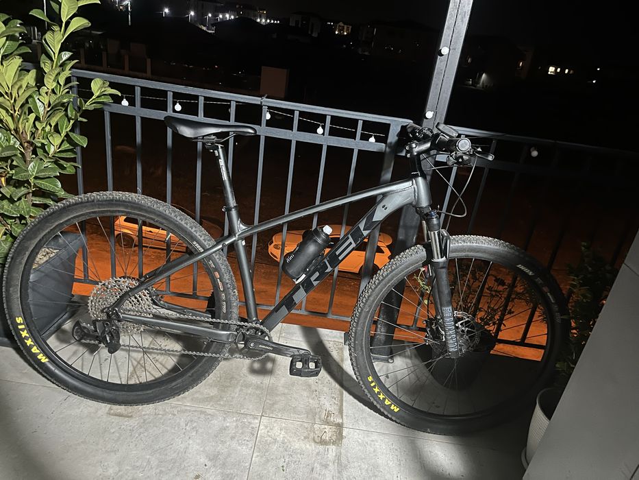 Vand bicicleta Trek xCaliber8