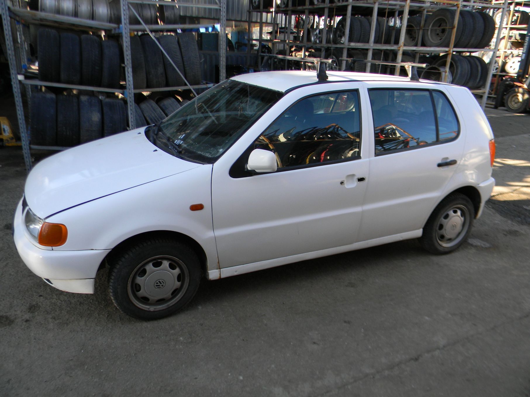 Dezmembrari  VW POLO (6N1)  1994  > 1999 60 1.4 Benzina