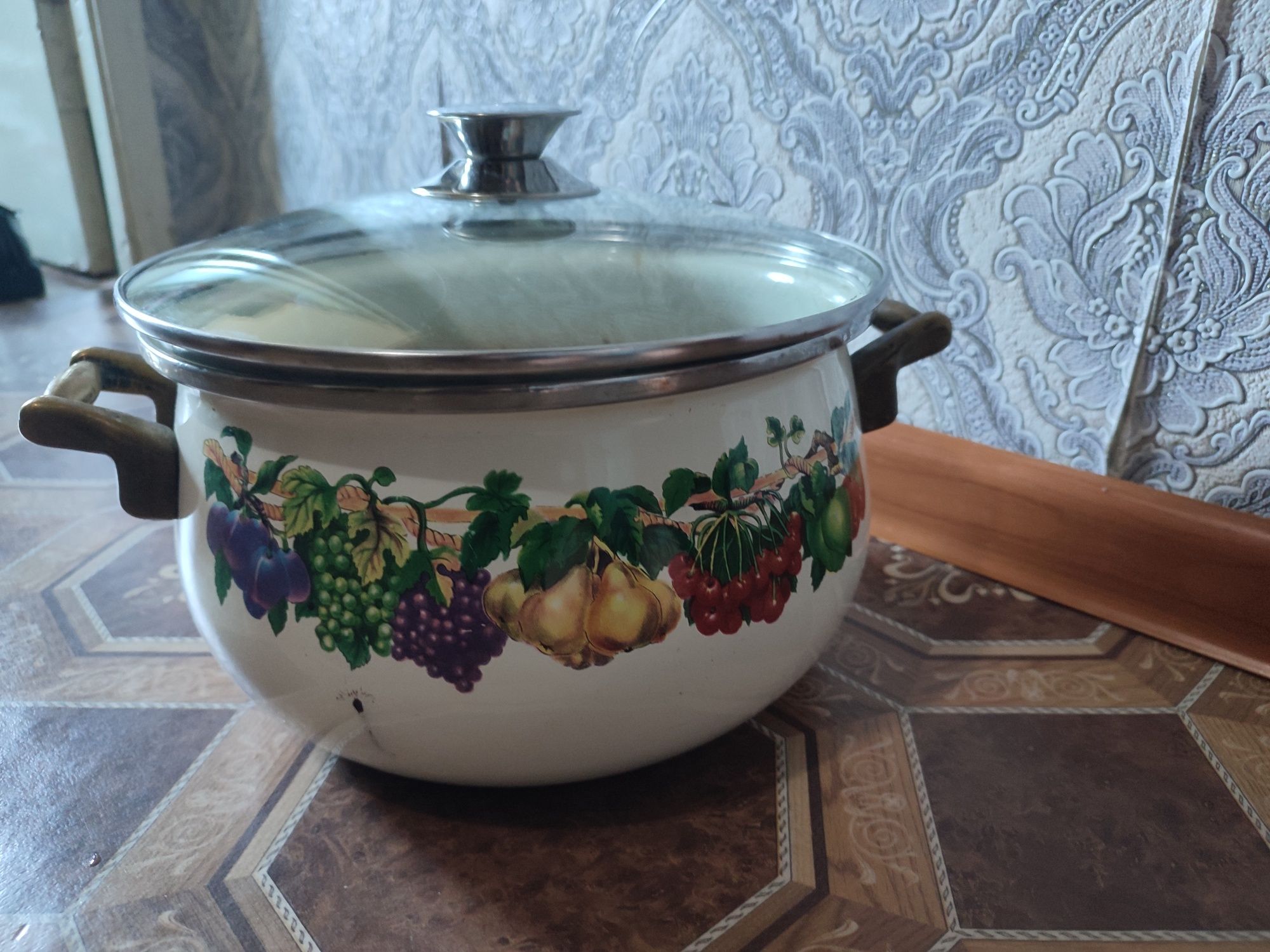Кастрюля для дома