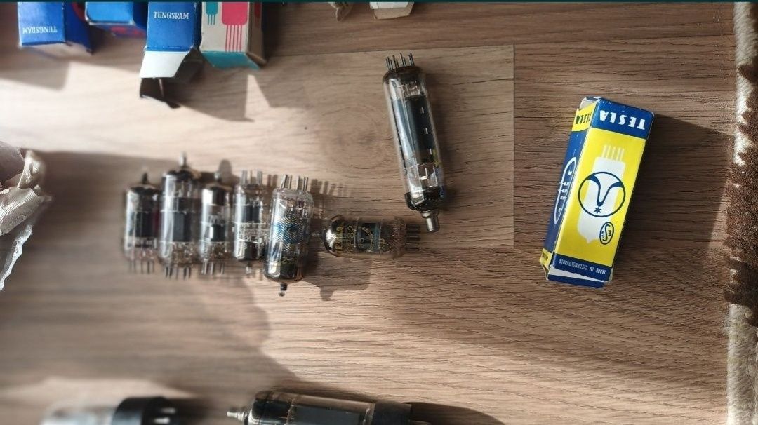 diode, triode, tuburi, lampi incandescente vechi