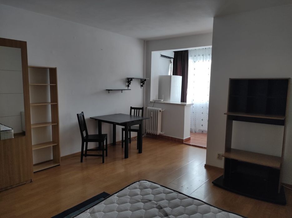 Garsoniera metrou Dristor