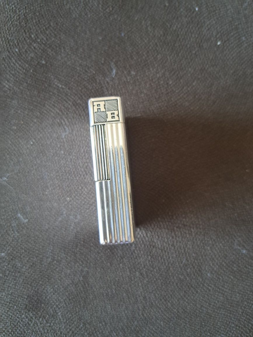 Запалка dupont. Дюпонт