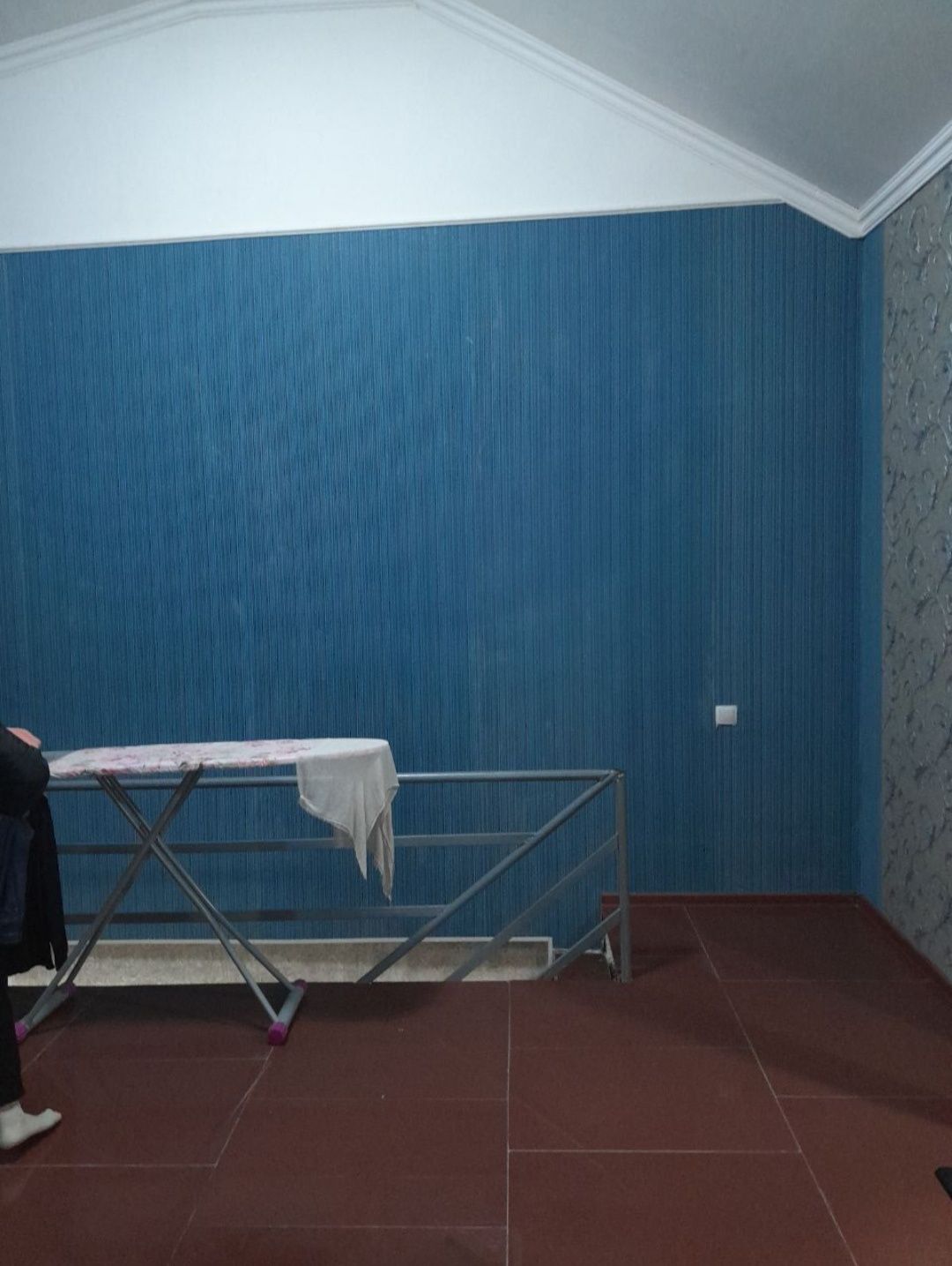 Продается евро коттедж 3 комнаты. 1 сотка. Миробадский район