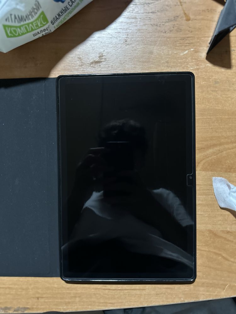 Samsung Tab A8 (Торг уместен)