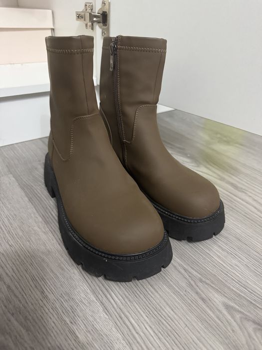 Сапоги теплые 39 размера