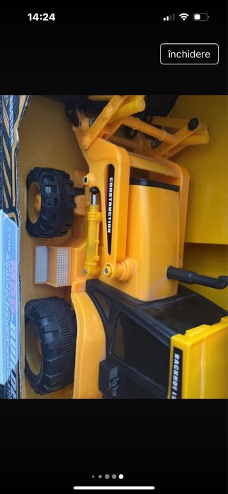 Excavator cu telecomanda
