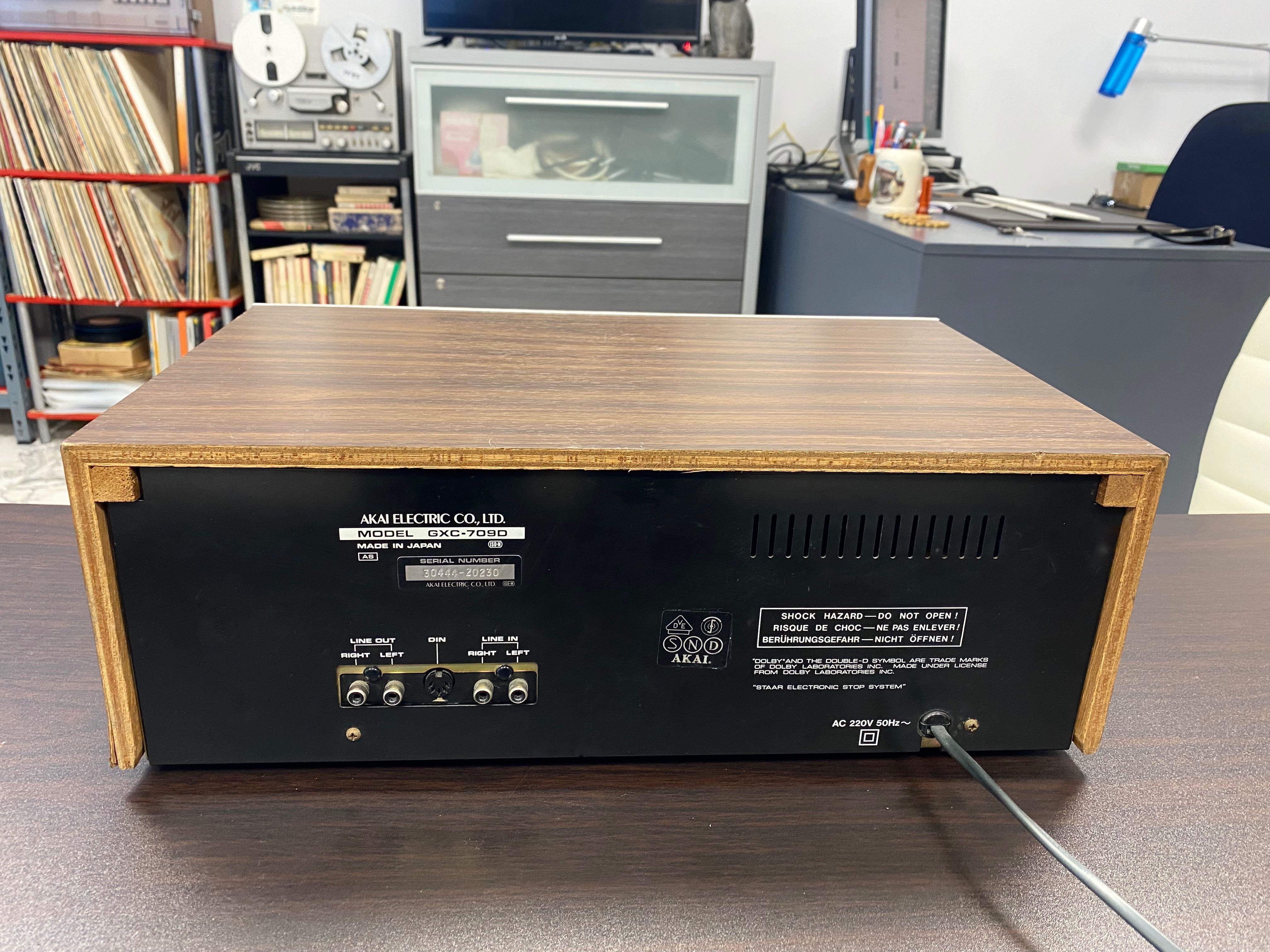 Vintage касетен дек Akai