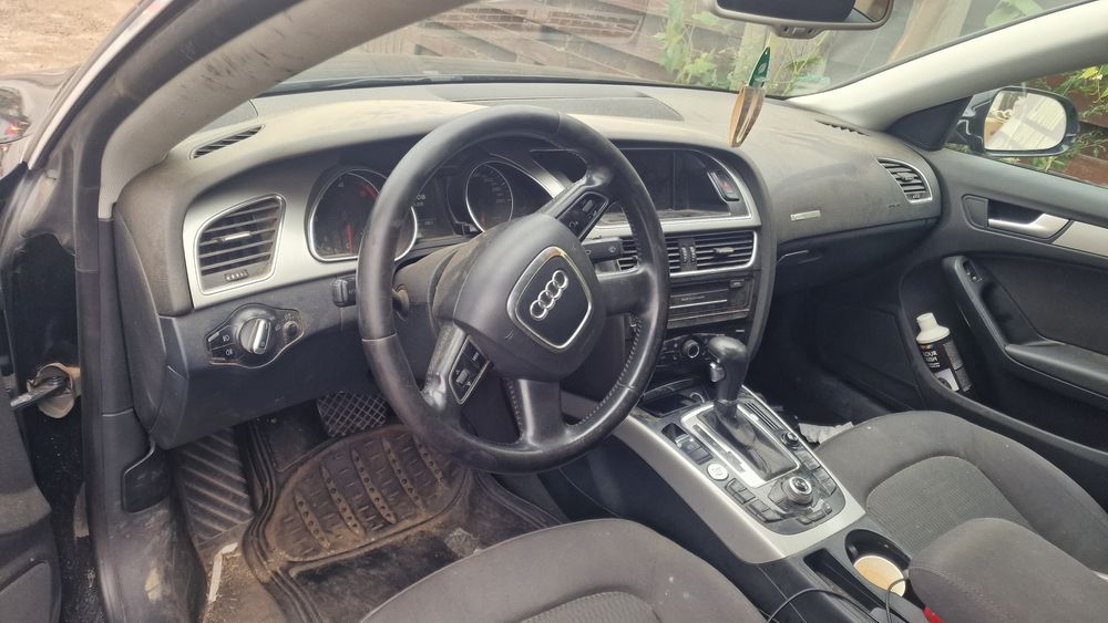 Audi a5 2.7 2011