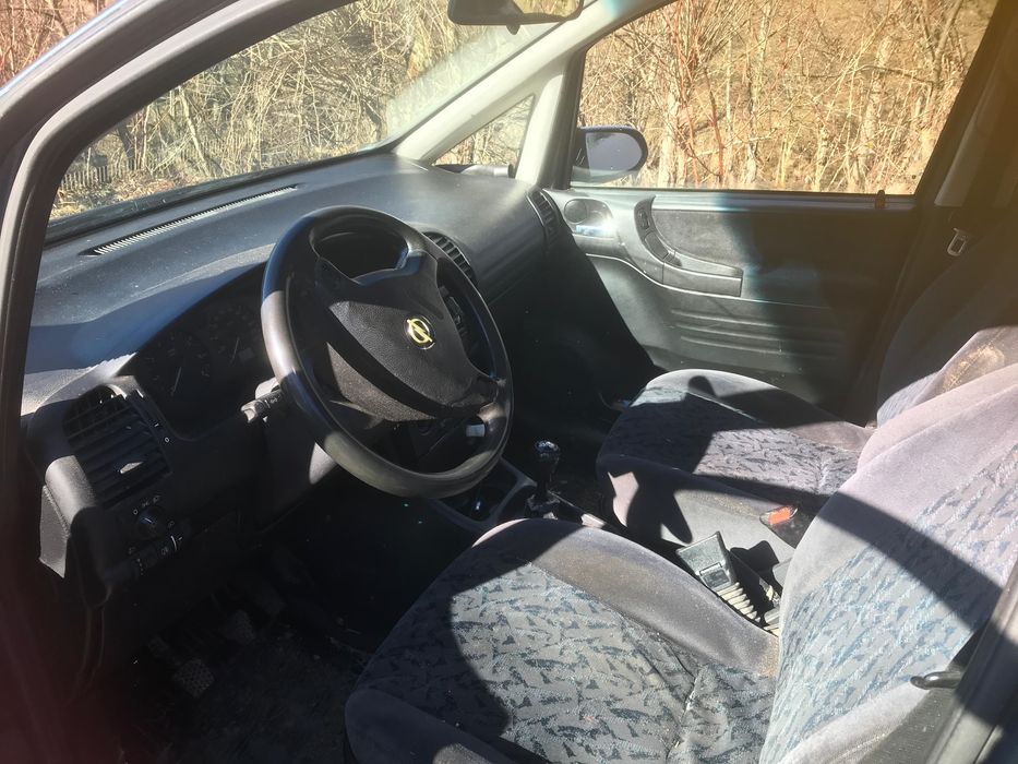 Opel zafira 16 benzina 7 locuri
