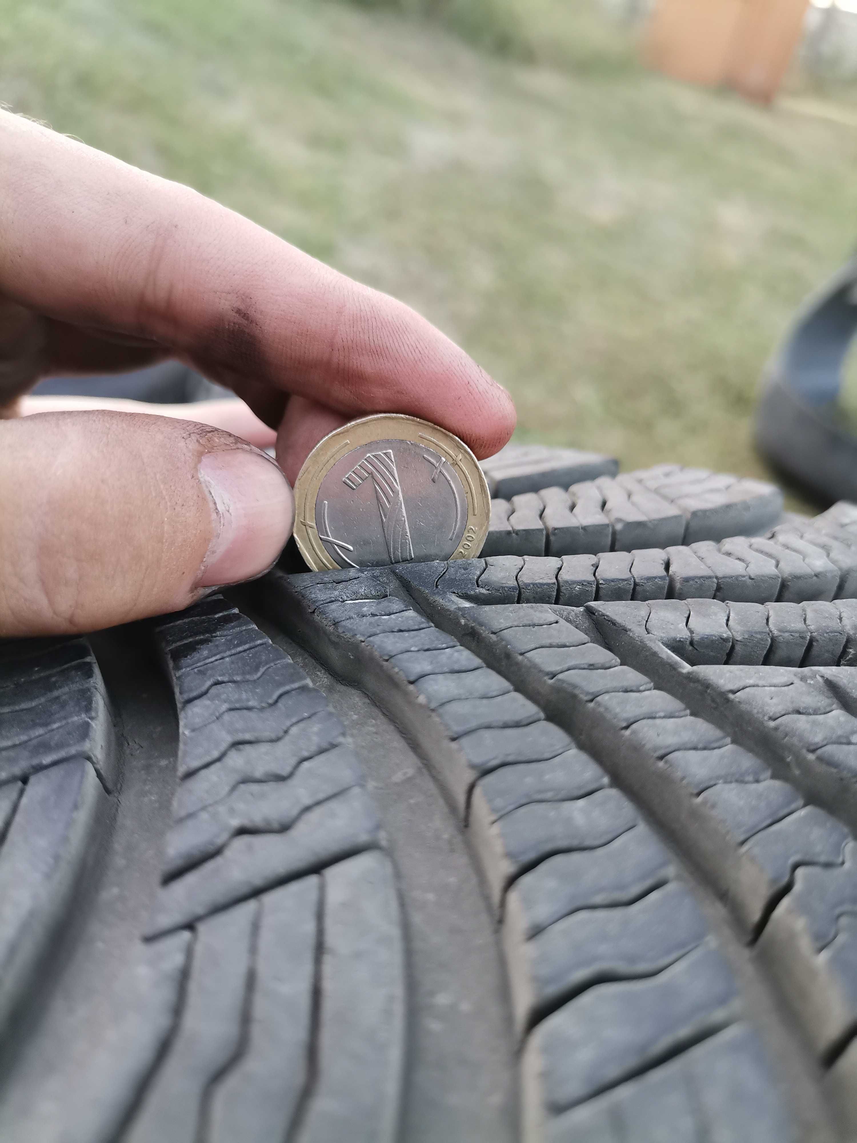 Комплект зимни гуми с джанти БМВ 195/65/15 Michelin Alpin 5
