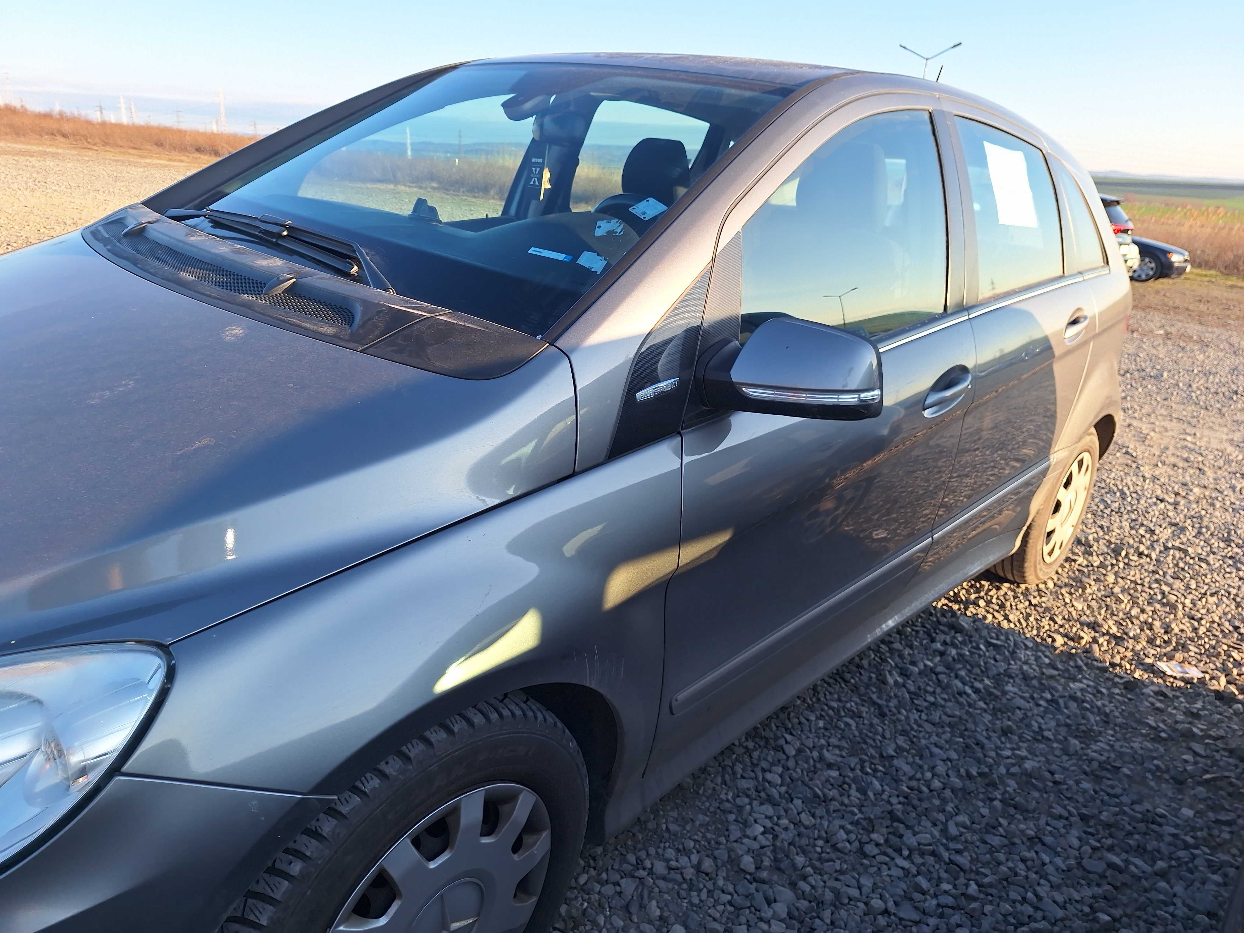 Mercedes B150 бензин година на производство 2008 г