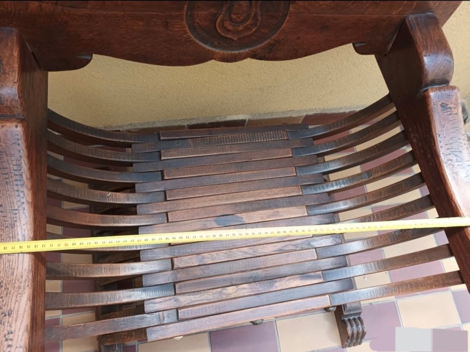 Scaun tron antic din lemn de nuca 1880