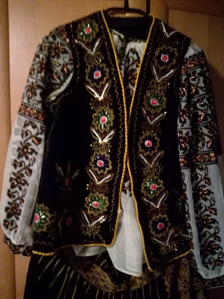 Costum popular autentic vechi - Muntenia