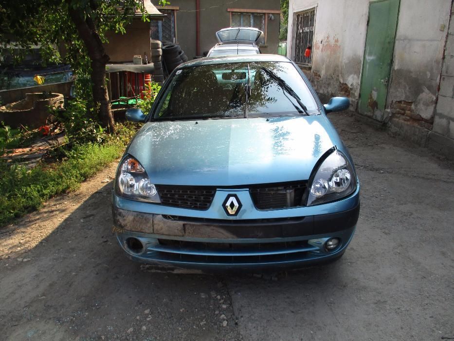 Renault Clio 1.5 DCI 2003 На Части