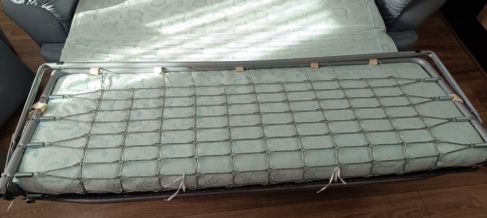 Set canapea cu fotolii