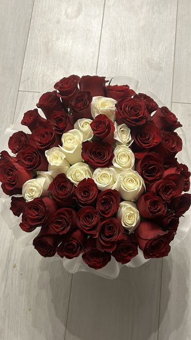 Цветы от ромео с буквой