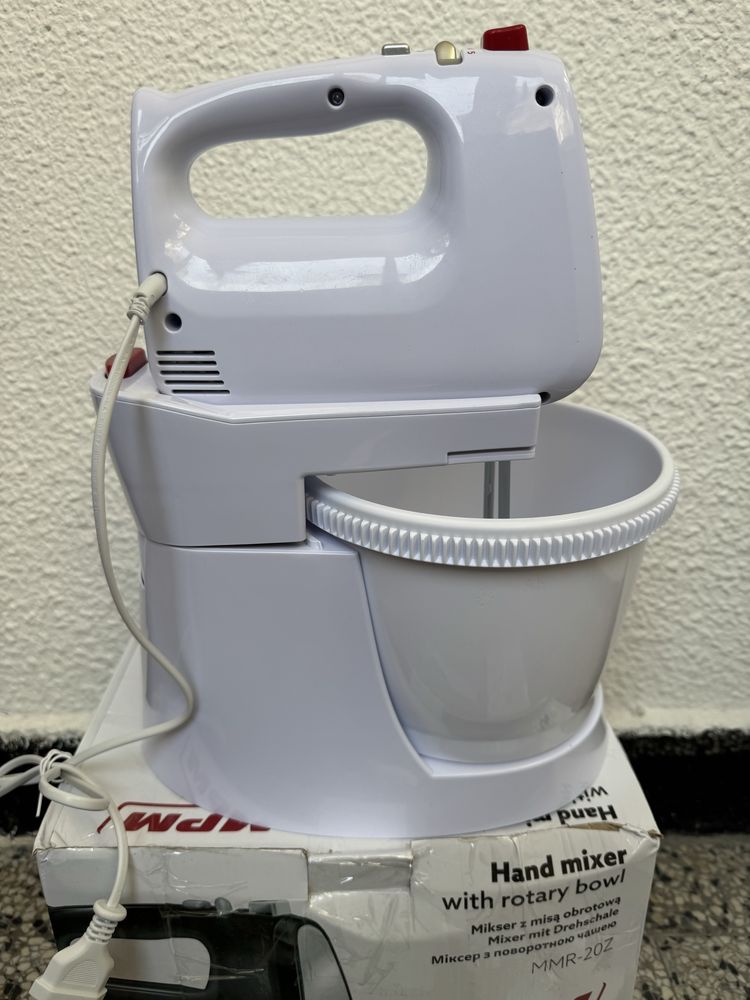 Планетарен Миксер с Въртяща се Купа - MPM MMR-20Z, 750W, 5 Скорости!