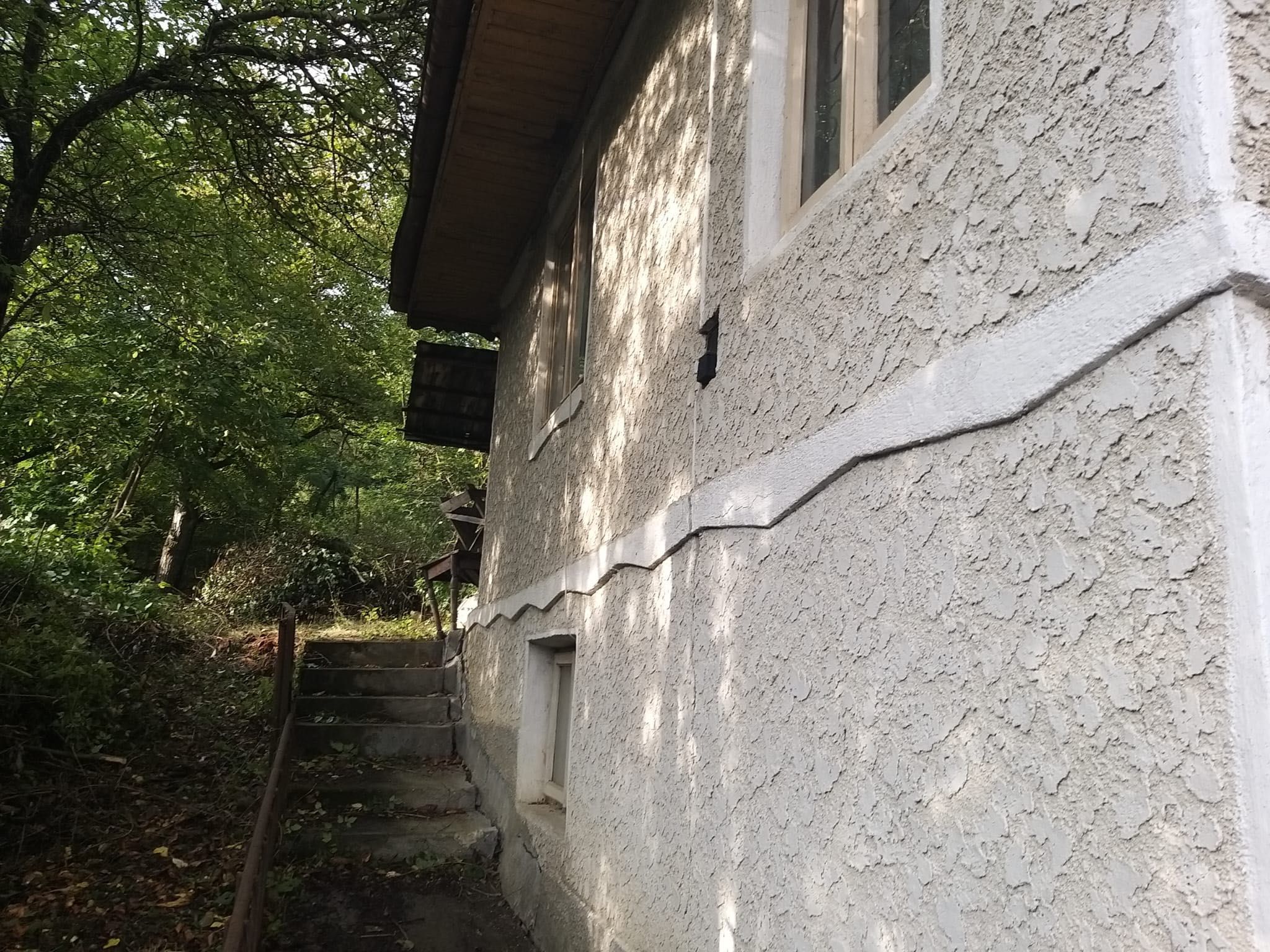 Casă 4 camere de vânzare – Călimănești, Vâlcea – 28.500€